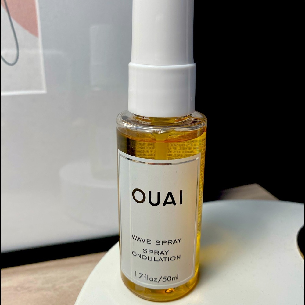 Ouai Wave Spray